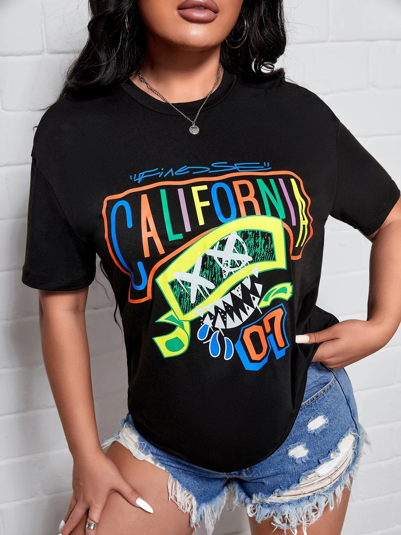 Camiseta Básica Feminina California 07 XX
