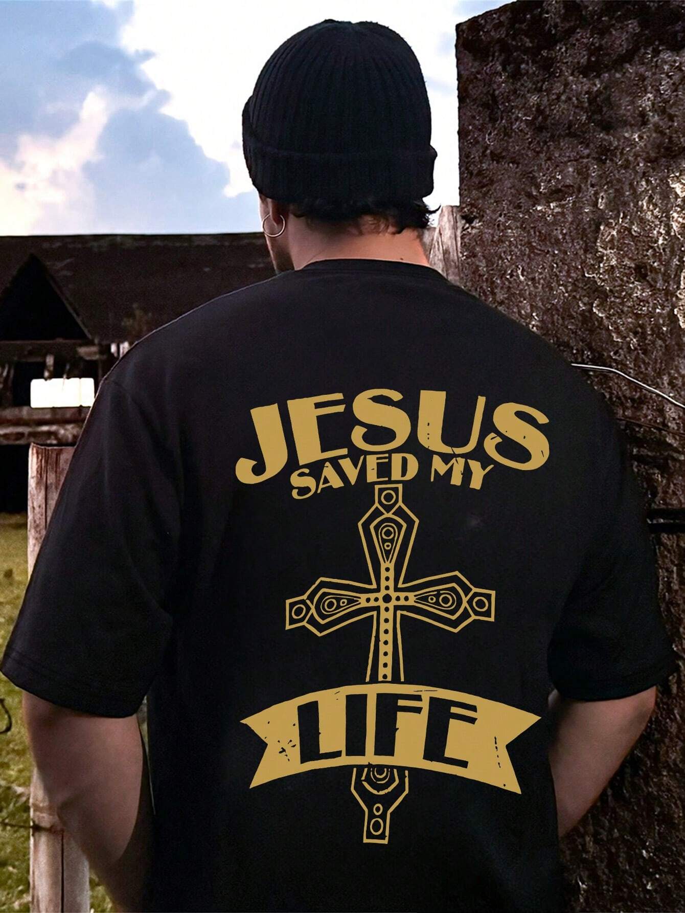 Camiseta Básica Unissex Jesus Saved My Life