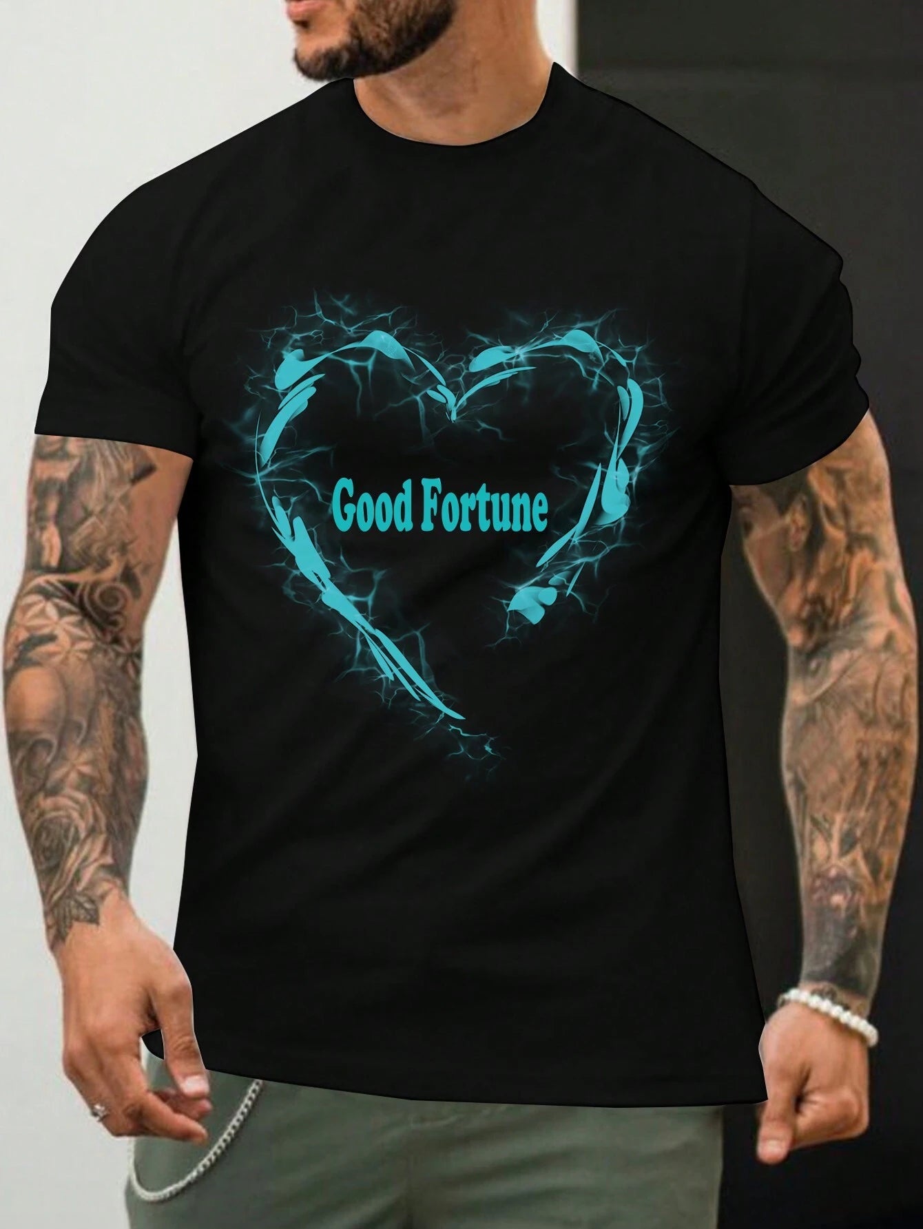 Camiseta Básica Unissex Good Fortune Coração