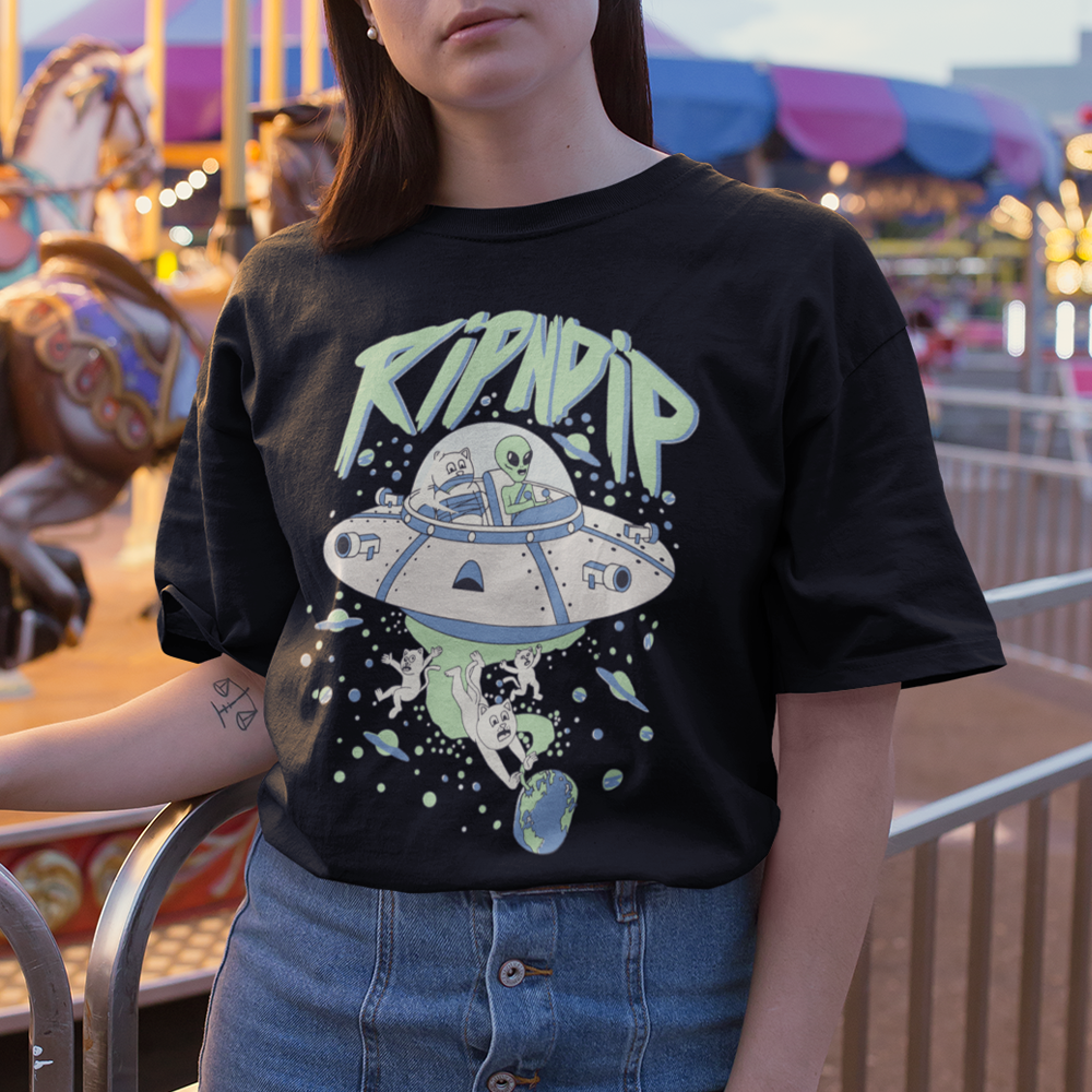 Camiseta Básica Unissex RipNdip Alien