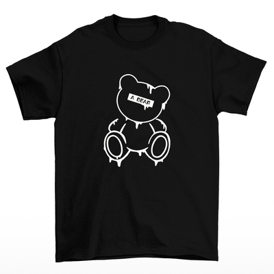 camiseta básica preta com estampa de urso fofo 