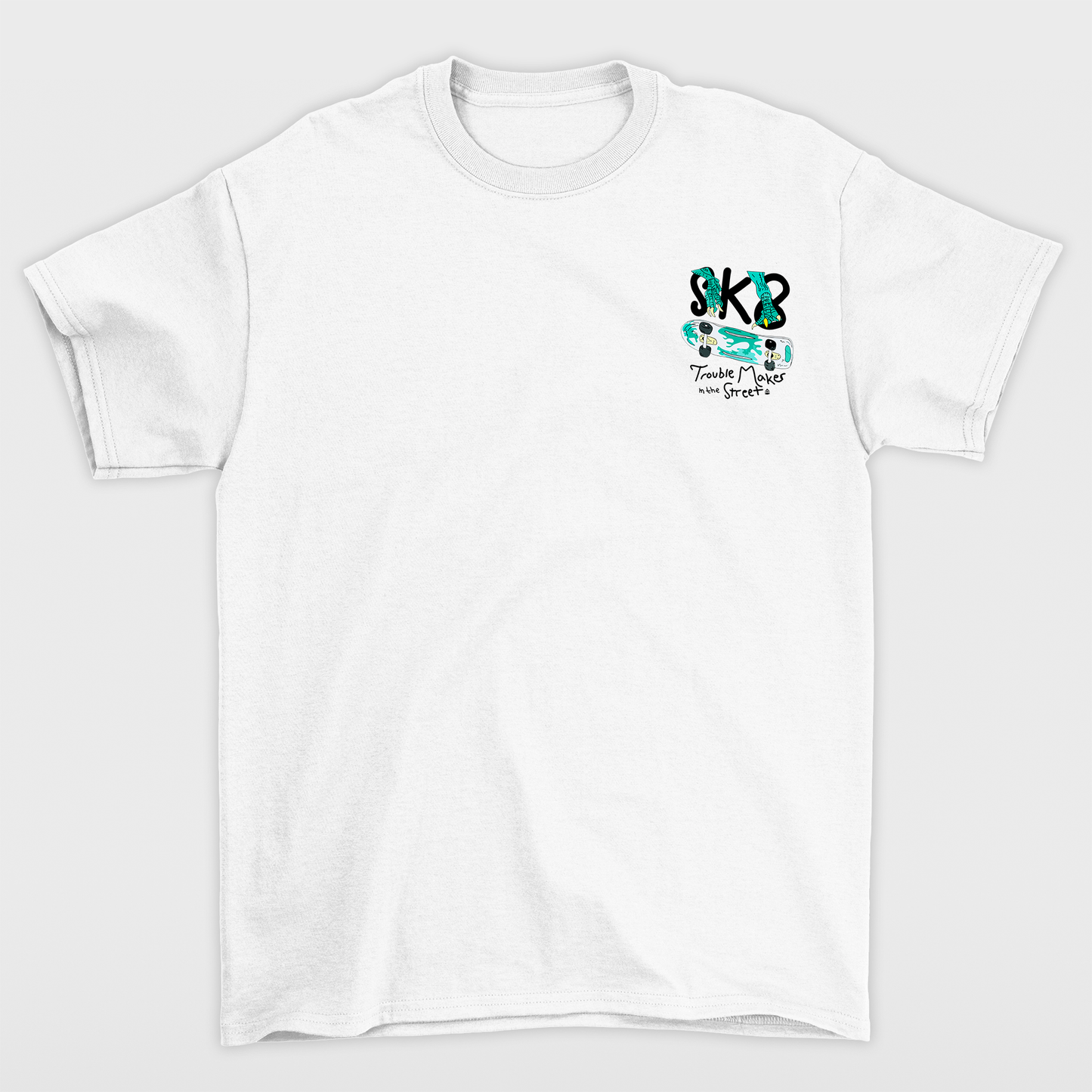 Camiseta Básica Unissex Com Estampa SkateBoard- Branco