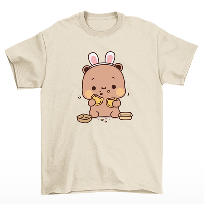 Camiseta básica pérola com estampa Panda comendo