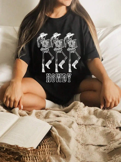 Camiseta Básica Feminina Com Estampa Cowboy Esqueleto