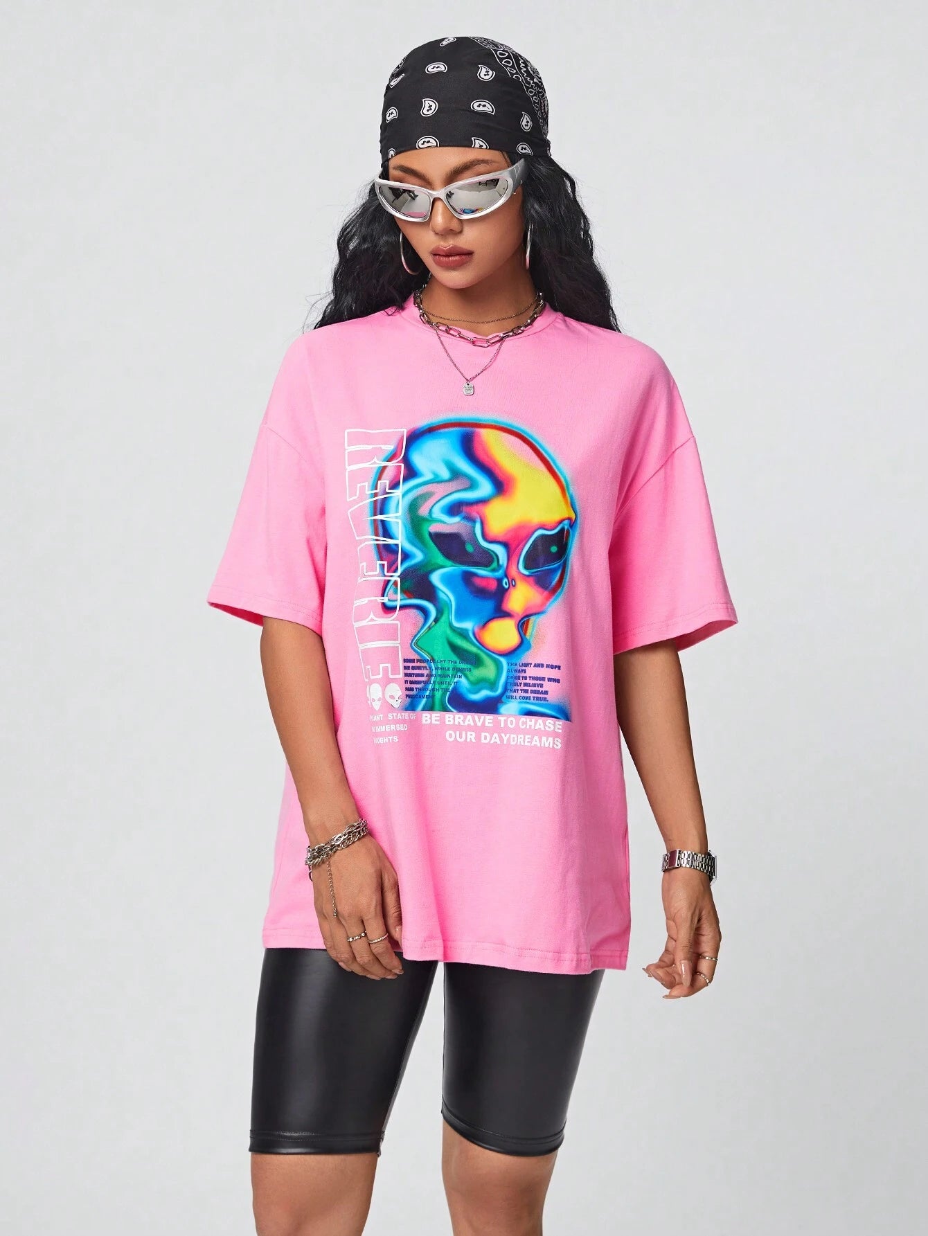 Camiseta Básica feminina Com Estampa Allien