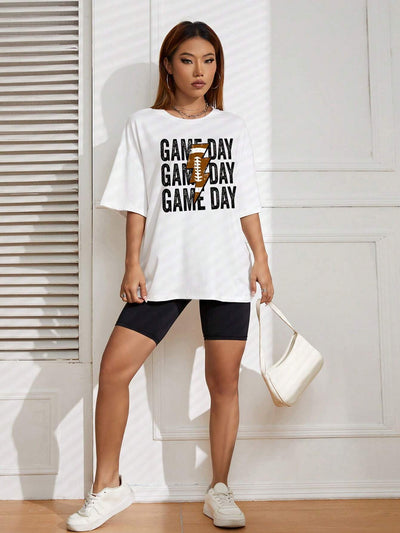 Camiseta Básica Feminina Com Estampa Dia De Jogo Futebol Americano