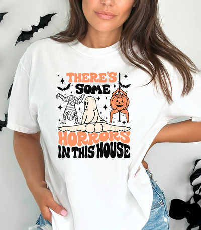 Camiseta Básica Com Estampa Sexy Monstros Halloween