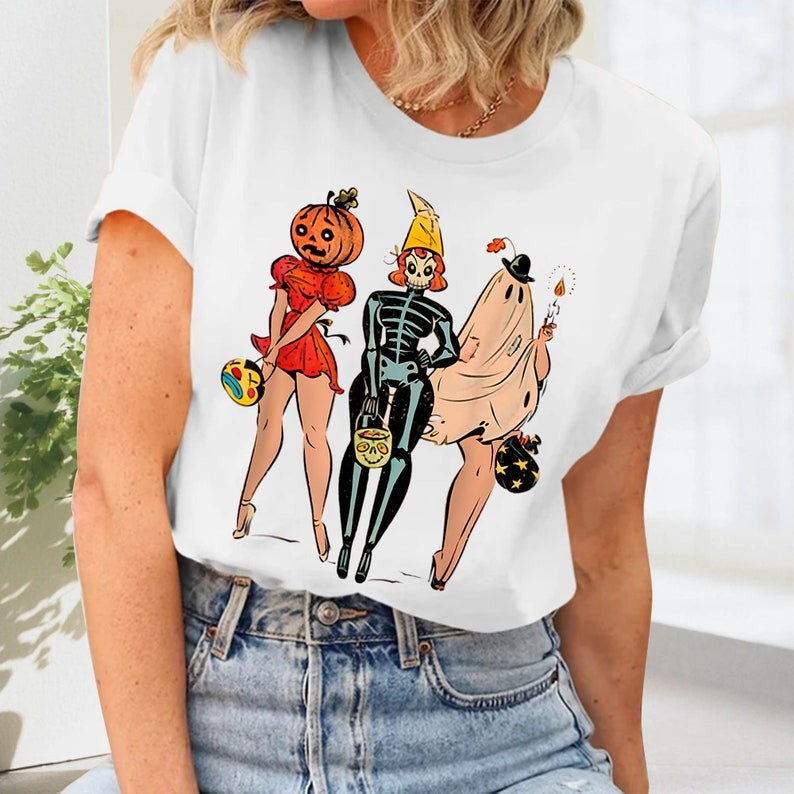 Camiseta Básica Com Estampa Mulheres Sexy Monstros