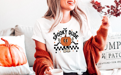Camiseta Básica Halloween Spooky Dude