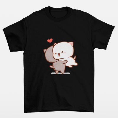 camiseta básica preta Gatinhos se abraçando