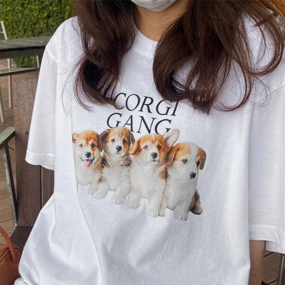 camiseta Básica Feminina Com Estampa Cachorros Fofinhos